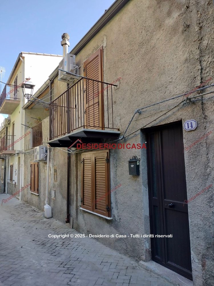 4 Schlafzimmer Haus in Caltavuturo, Italy, Nr. 376648