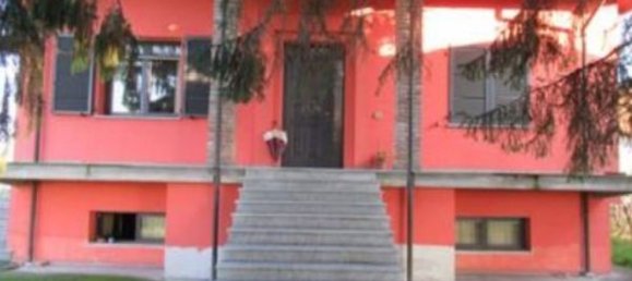 6-Zimmer Villa in Bressana Bottarone, Italy, Nr. 78718 24