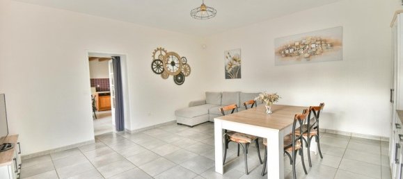 Casa de 4 dormitorios en Saint-Romain-sur-Cher, France No. 159588 3