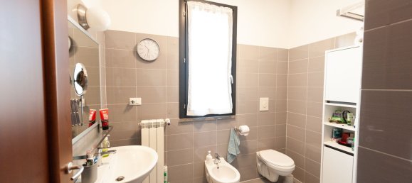 3 Schlafzimmer Wohnung in Rome, Italy, Nr. 355952 24