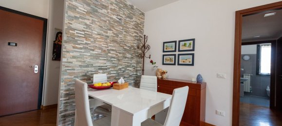 3 Schlafzimmer Wohnung in Rome, Italy, Nr. 355952 3