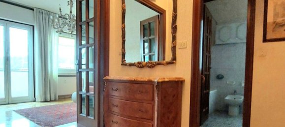 4 غرف نوم شقة في Genoa, Italy رقم 339973 15