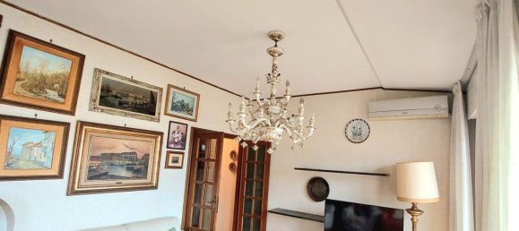 4 غرف نوم شقة في Genoa, Italy رقم 339973 10