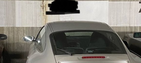  Parking in Paris, France No. 350496 3