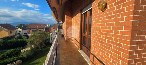 2 bedrooms Apartment in San Benigno Canavese, Italy No. 350562 2