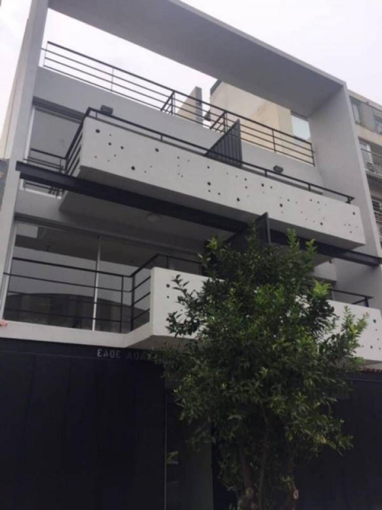 Estudio en Buenos Aires, Argentina No. 81171