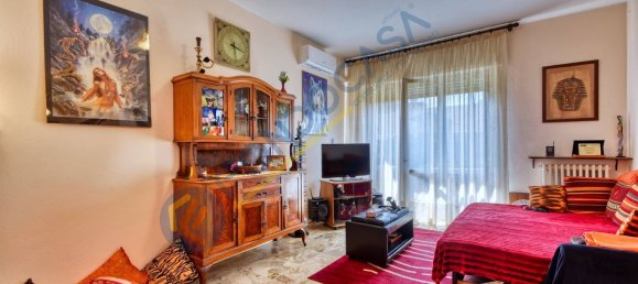 3 rooms Apartment in Senago, Italy No. 268885 9