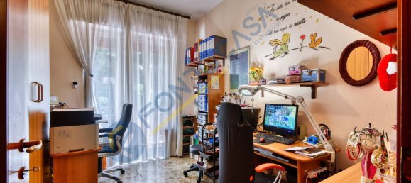 3 rooms Apartment in Senago, Italy No. 268885 19