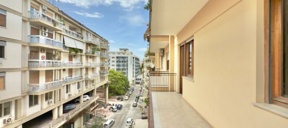 4 bedrooms Apartment in Palermo, Italy No. 345118 10