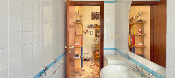 4 bedrooms Apartment in Palermo, Italy No. 345118 21