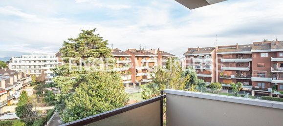 3 bedrooms Apartment in Rome, Italy No. 103850 19