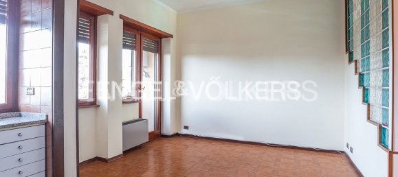 3 bedrooms Apartment in Rome, Italy No. 103850 9
