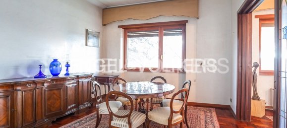 3 bedrooms Apartment in Rome, Italy No. 103850 6