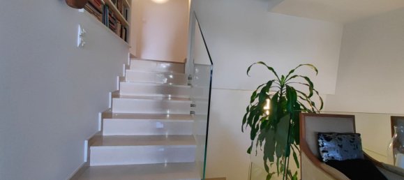 Дуплекс с 3 спальнями в Эстепона, Испания № 148164 11