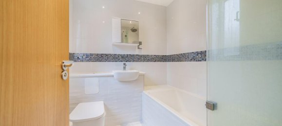 2 bedrooms Apartment in London, United Kingdom No. 13467 11