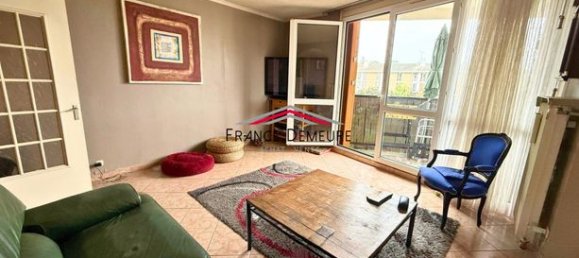 2 bedrooms Apartment in Franconville, France No. 304377 2