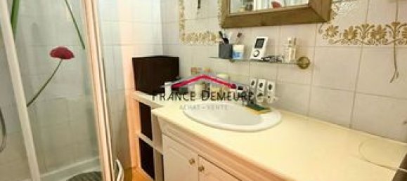 2 bedrooms Apartment in Franconville, France No. 304377 9