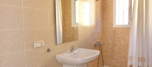 4 bedrooms Villa in Alhaurin de la Torre, Spain No. 146560 19