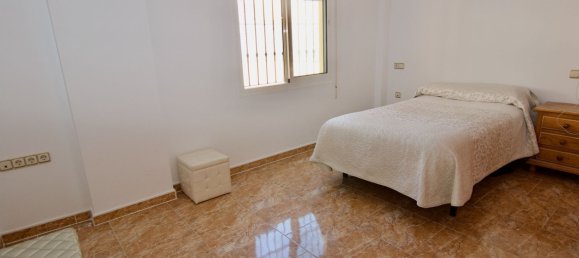 4 bedrooms Villa in Alhaurin de la Torre, Spain No. 146560 10