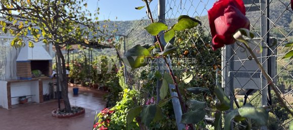 3 Schlafzimmer Haus in Cutar, Spain, Nr. 23664 4