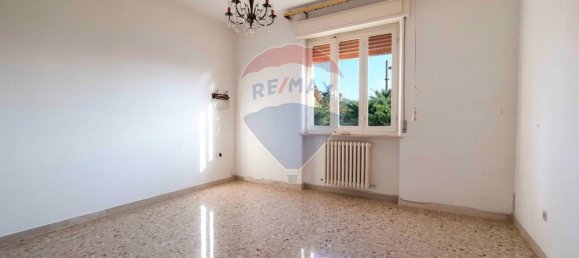 3 rooms Apartment in Cupramontana, Italy No. 2228 8