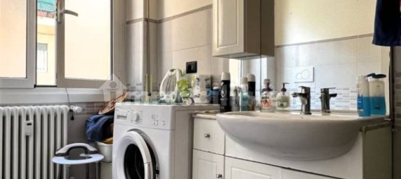 Квартира с 2 спальнями в Генуя, Италия № 301545 23