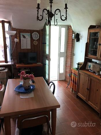 Apartamento de 2 habitaciónes en Asti, Italy No. 267987