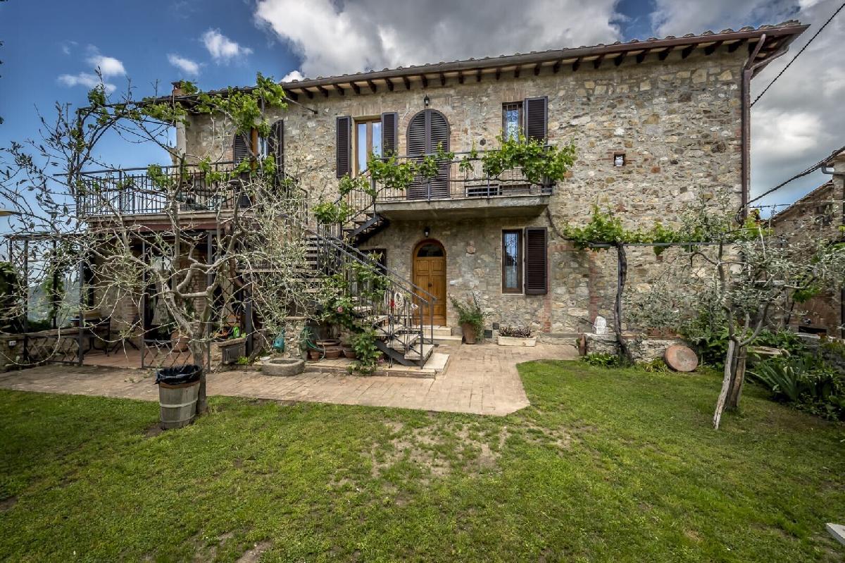 3 bedrooms Villa in Castiglione d'Orcia, Italy No. 101908