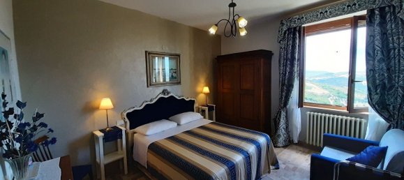 3 bedrooms Villa in Castiglione d'Orcia, Italy No. 101908 10