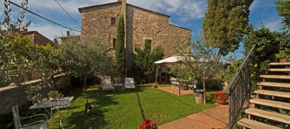 3 bedrooms Villa in Castiglione d'Orcia, Italy No. 101908 3