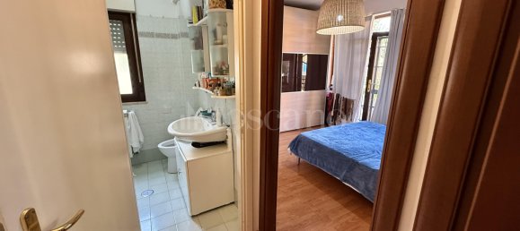 Квартира с 4 комнатами в Неттуно, Италия № 349587 7