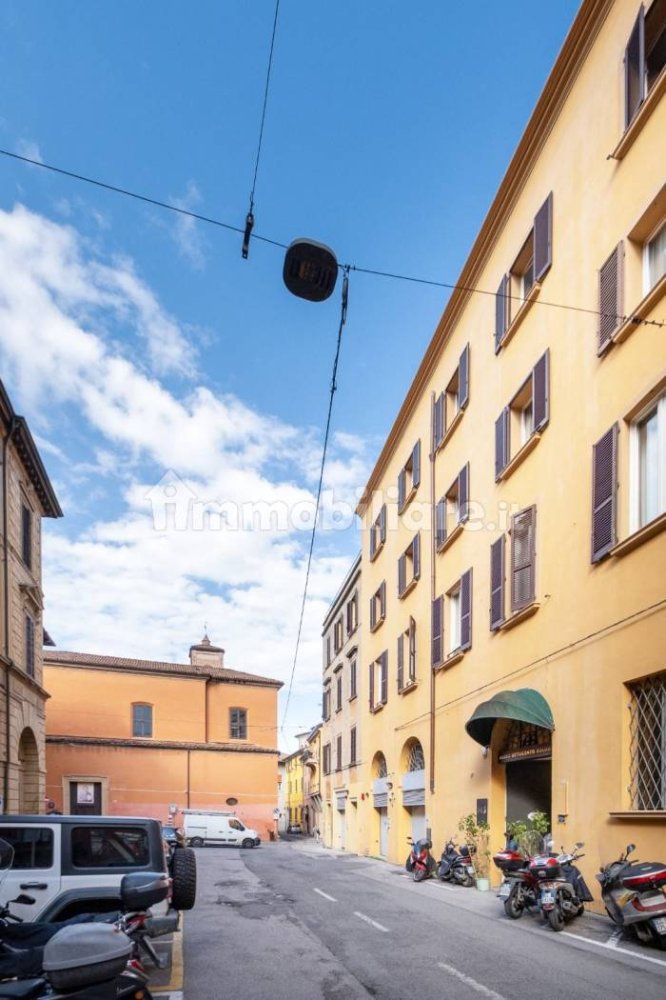 3 chambres Appartement à Bologna, Italy No. 214694