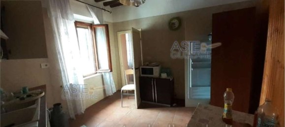 3 rooms Apartment in Capannoli, Italy No. 200443 46