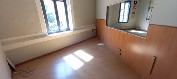 5 rooms Commercial property in Chieri, Italy No. 347928 4