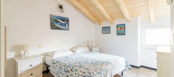4 rooms House in Levanto, Italy No. 136021 8