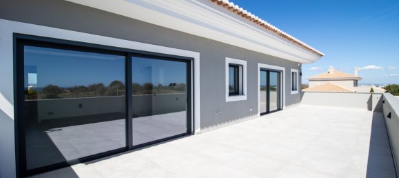 Вилла с 5 спальнями в Лагуш, Португалия № 122656 22