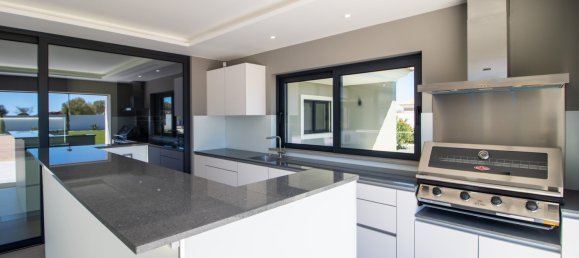 Вилла с 5 спальнями в Лагуш, Португалия № 122656 7