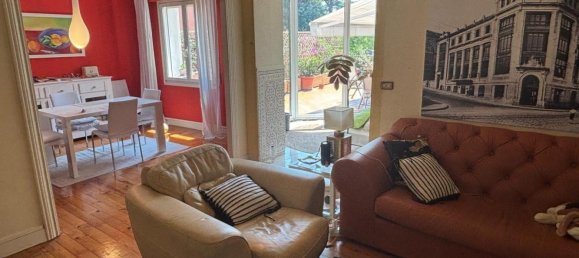 Apartamento de 4 dormitorios en Vigo, Spain No. 183122 4