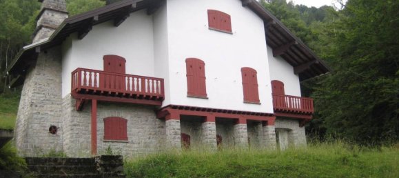 7-Zimmer Haus in Schignano, Italy, Nr. 72023 3