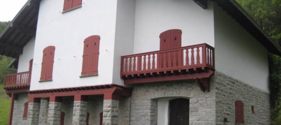 7-Zimmer Haus in Schignano, Italy, Nr. 72023 5