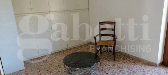 Apartamento de 2 dormitorios en Massa Marittima, Italy No. 176849 7