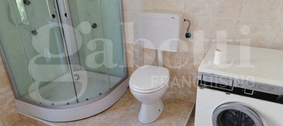 Apartamento de 2 dormitorios en Massa Marittima, Italy No. 176849 10