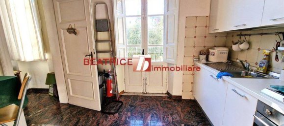 5 bedrooms Villa in Lucca, Italy No. 10773 14