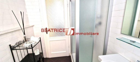 5 bedrooms Villa in Lucca, Italy No. 10773 26