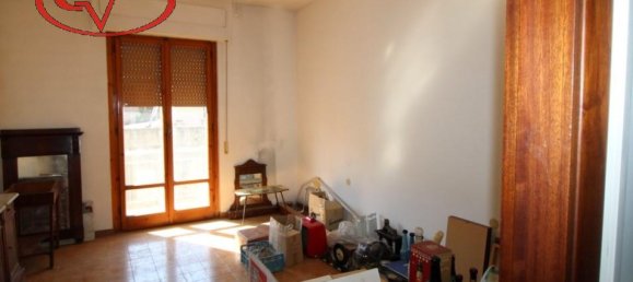 5 rooms Apartment in Montevarchi, Italy No. 226629 10