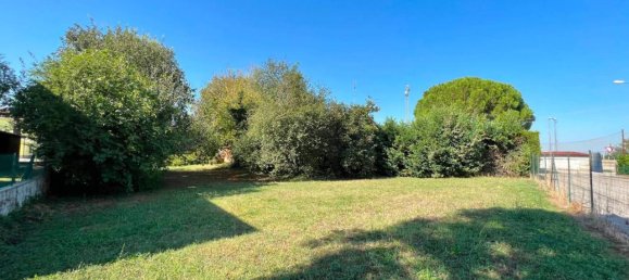 5 rooms Villa in Argenta, Italy No. 115056 2