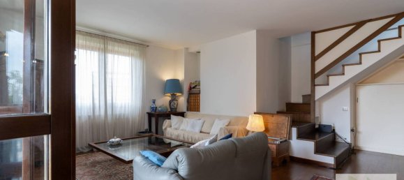 Apartamento T2 em Desio, Italy N.º 381225 3