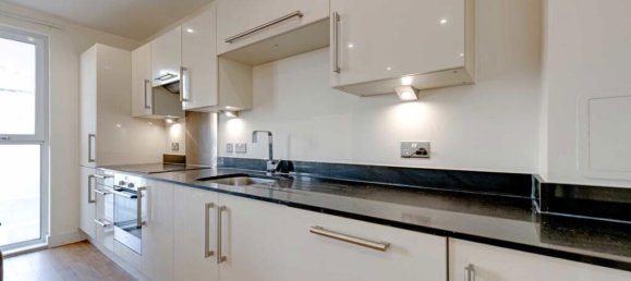 1 bedroom Apartment in Ealing, United Kingdom No. 5823 5