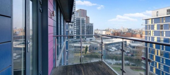 1 bedroom Apartment in Ealing, United Kingdom No. 5823 4