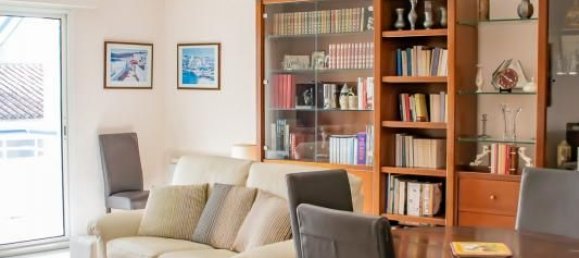 Apartamento de 2 dormitorios en Royan, France No. 294611 3